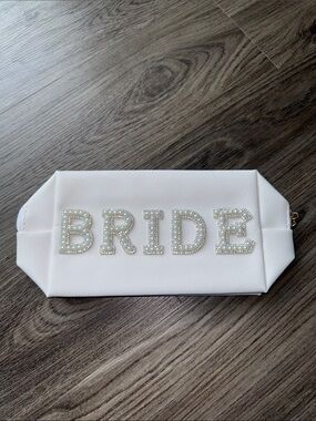 Bride Embellished White Clutch Bag